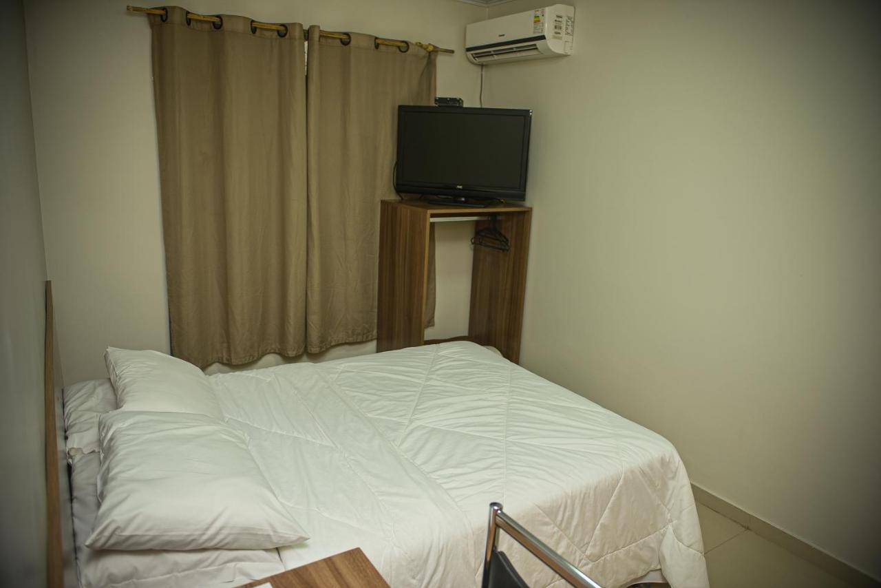 Hotel D'Napoles イジュイー エクステリア 写真