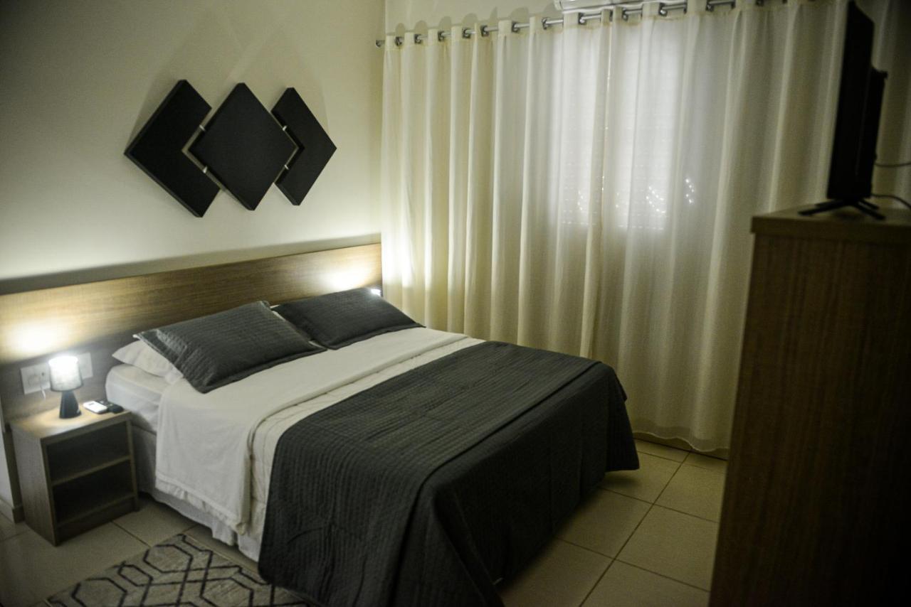 Hotel D'Napoles イジュイー エクステリア 写真