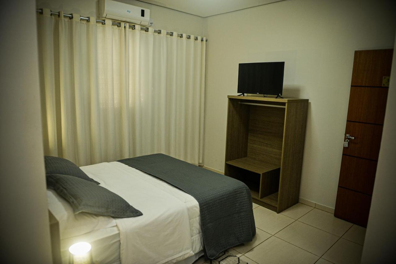 Hotel D'Napoles イジュイー エクステリア 写真