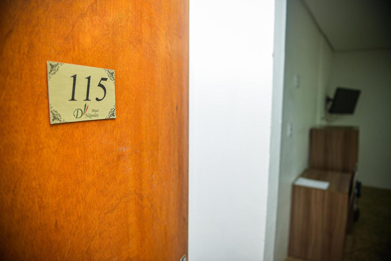 Hotel D'Napoles イジュイー エクステリア 写真