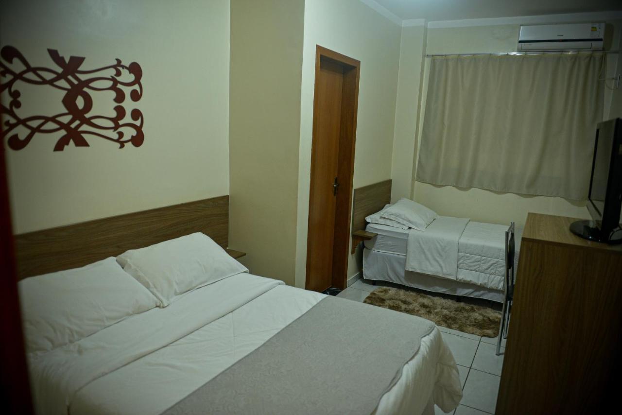 Hotel D'Napoles イジュイー エクステリア 写真