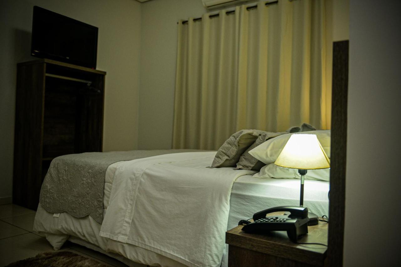 Hotel D'Napoles イジュイー エクステリア 写真