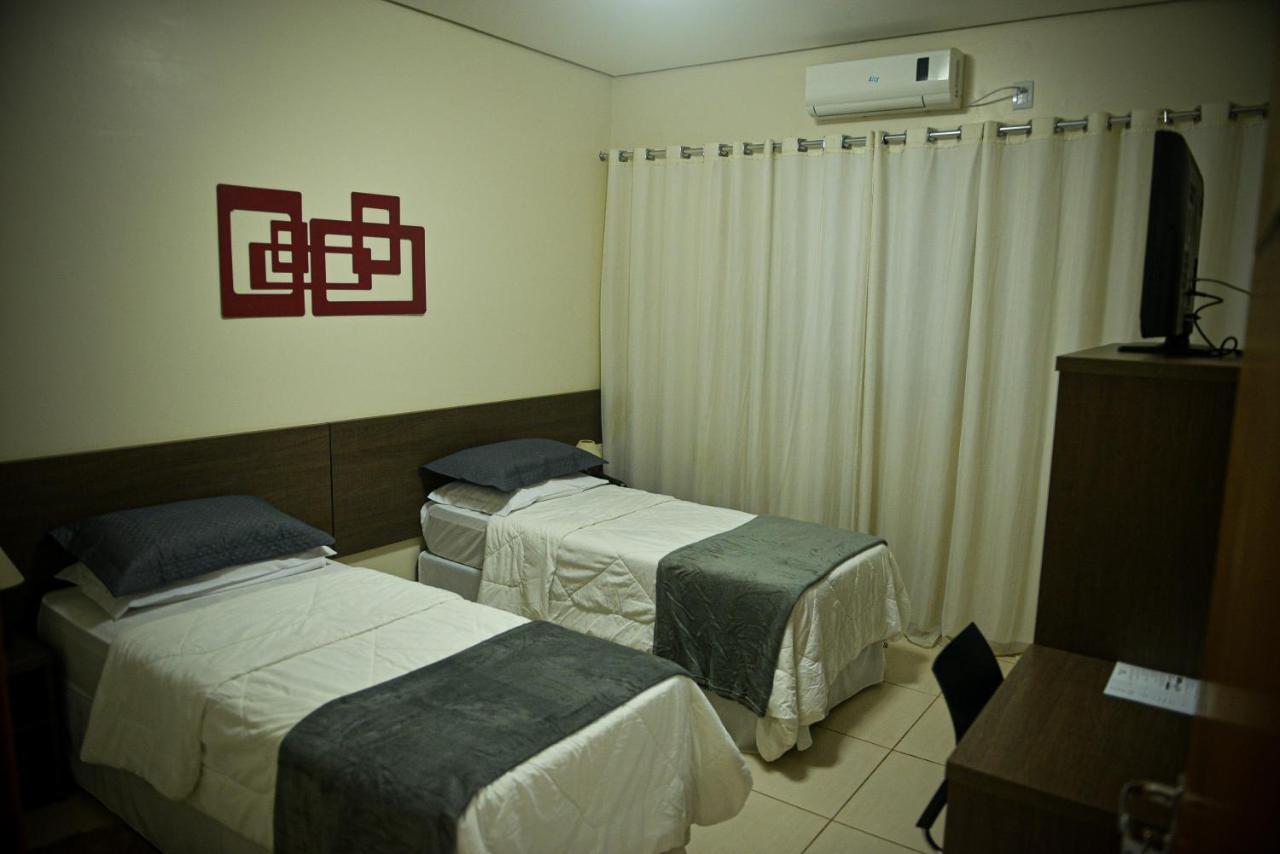 Hotel D'Napoles イジュイー エクステリア 写真