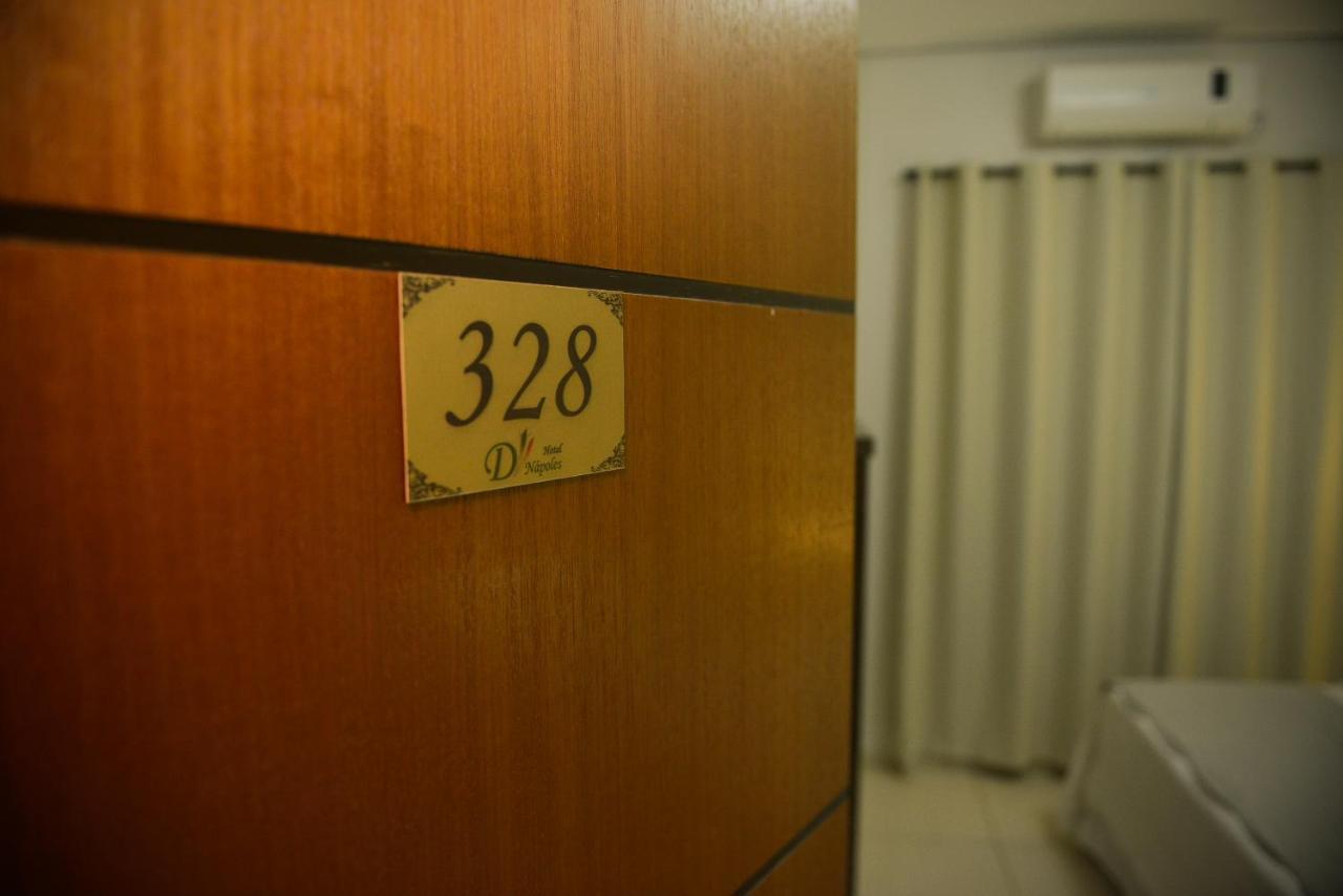 Hotel D'Napoles イジュイー エクステリア 写真